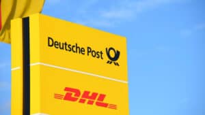 DeutschePost Bild nitpicker Shutterstock.com shutterstock 1381699898