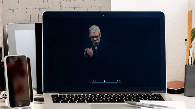 Tim Cook